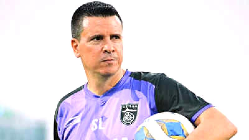 Luis Garcia Plaza will remain at Odisha FC until 2026