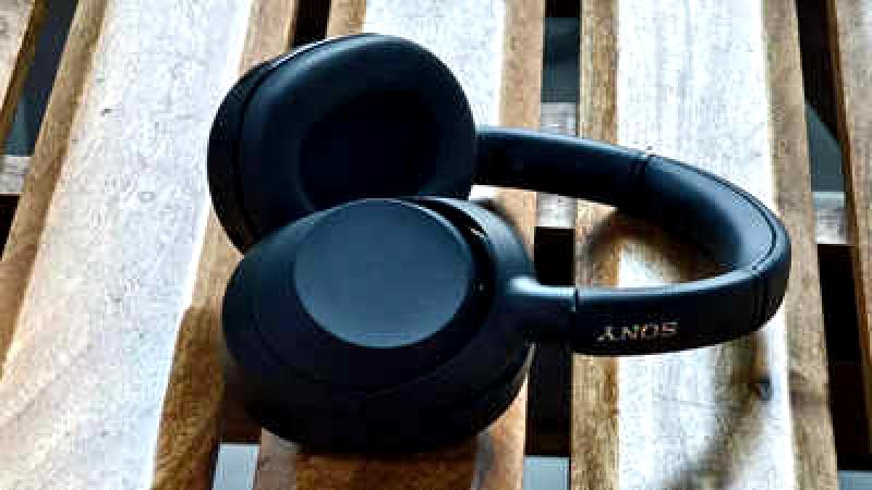 Review of the Sony ULT Wear headphones: Choose them for the bass, stay for everything else